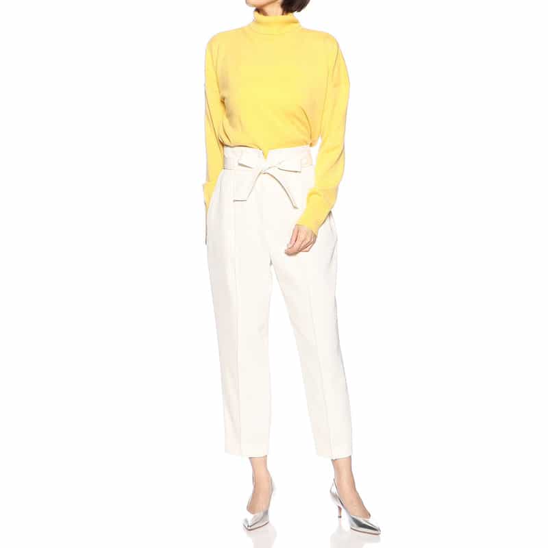 BARNEYS NEW YORK ウォッシャブルベルテッドタックテーパードクロップドパンツ WHITE