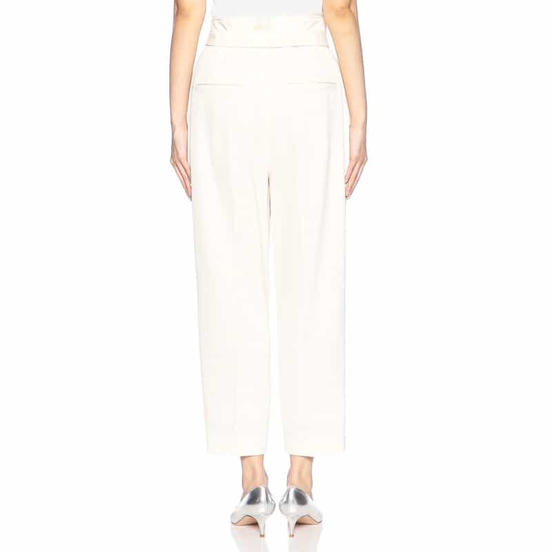 BARNEYS NEW YORK ウォッシャブルベルテッドタックテーパードクロップドパンツ WHITE