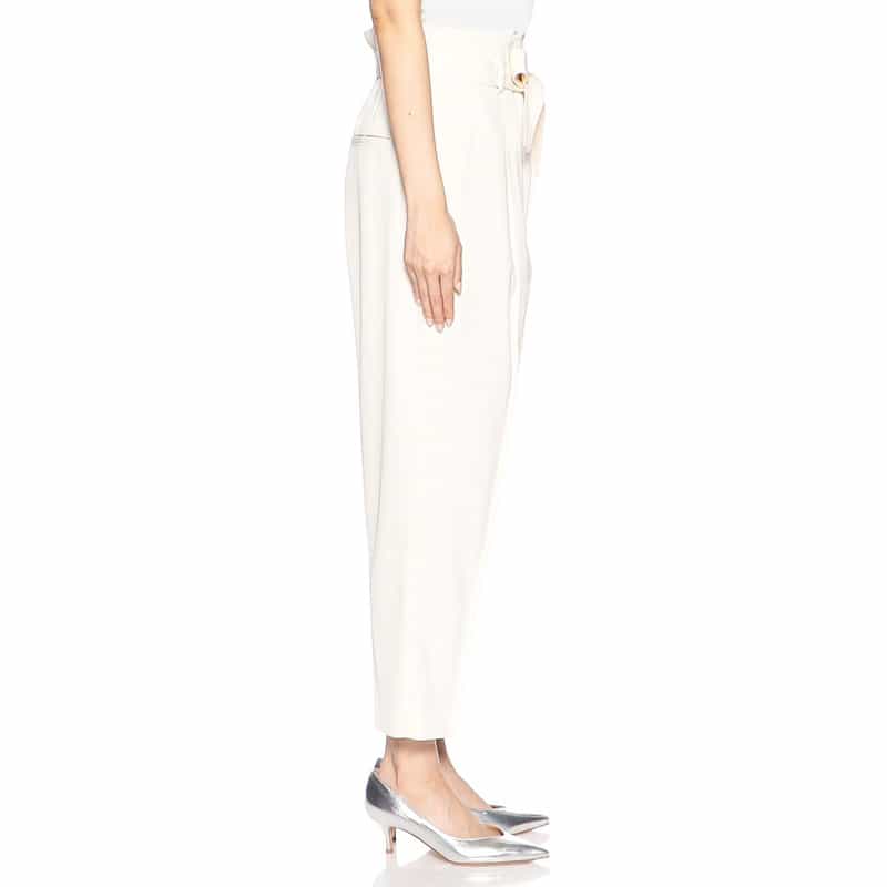 BARNEYS NEW YORK ウォッシャブルベルテッドタックテーパードクロップドパンツ WHITE