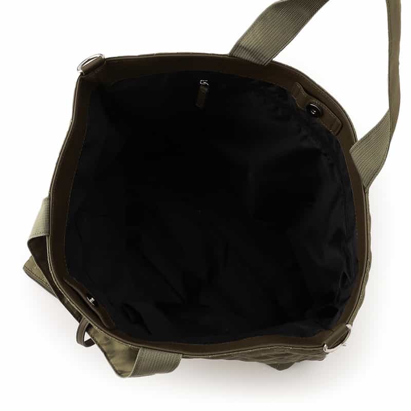 BARNEYS NEW YORK ライオンキルティングマザートートバッグ KHAKI