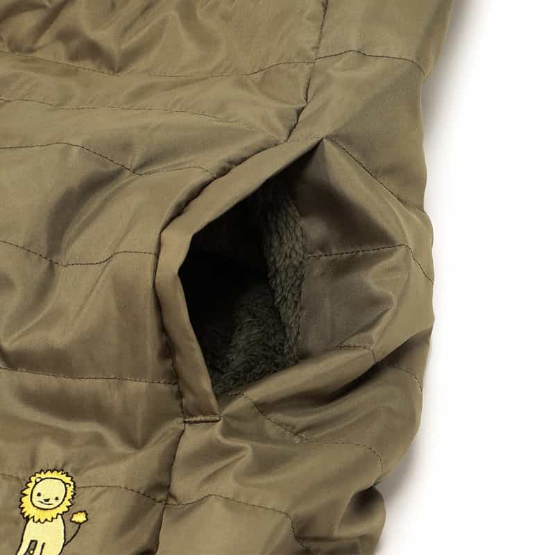 BARNEYS NEW YORK 抱っこひも用ライオンキルティングケープブランケット KHAKI