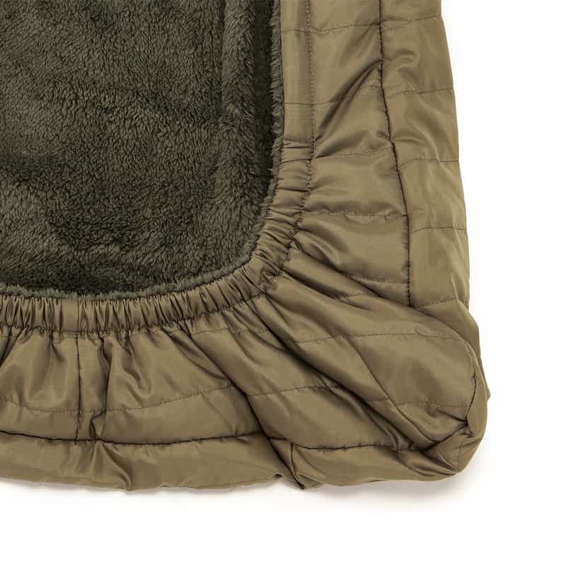 BARNEYS NEW YORK 抱っこひも用ライオンキルティングケープブランケット KHAKI