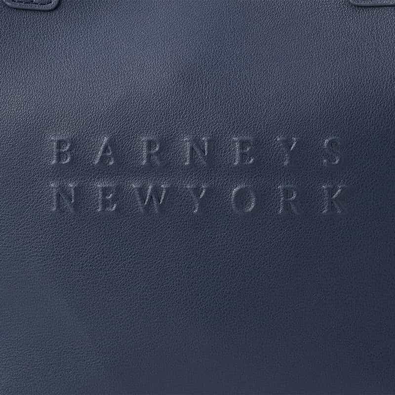 BARNEYS NEW YORK ロゴトートバッグ （Ｍ） NAVY