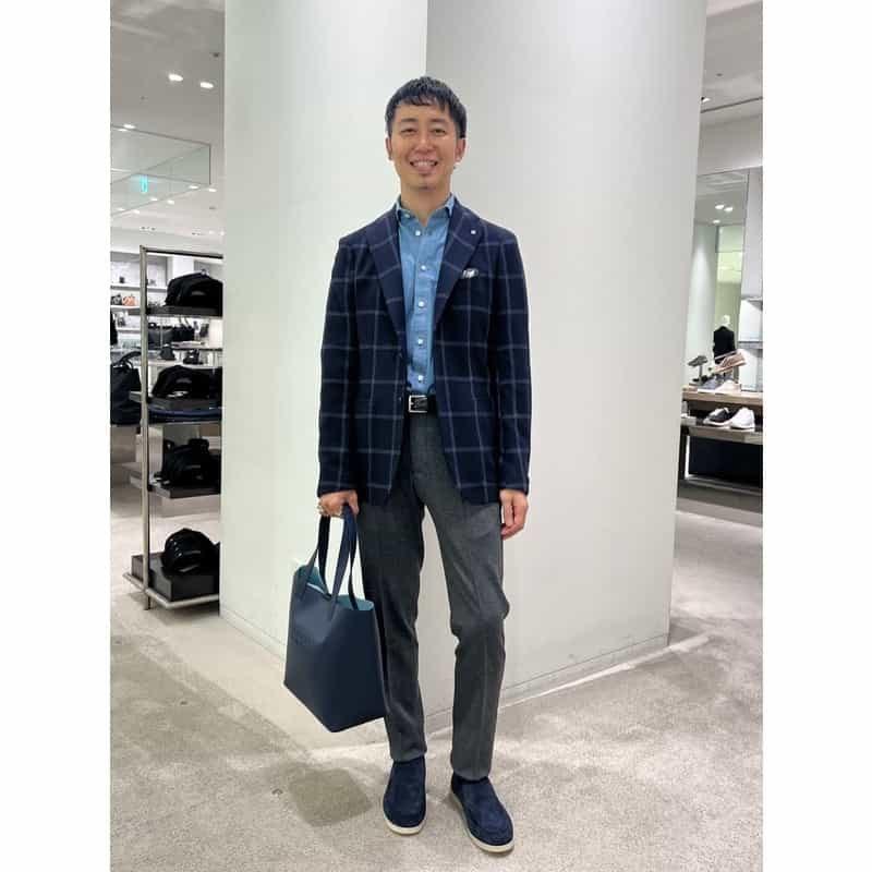 BARNEYS NEW YORK ロゴトートバッグ （Ｍ） NAVY