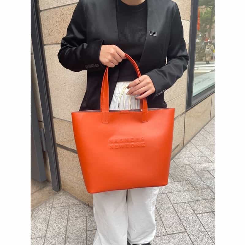 BARNEYS NEW YORK ロゴトートバッグ （Ｍ） ORANGE