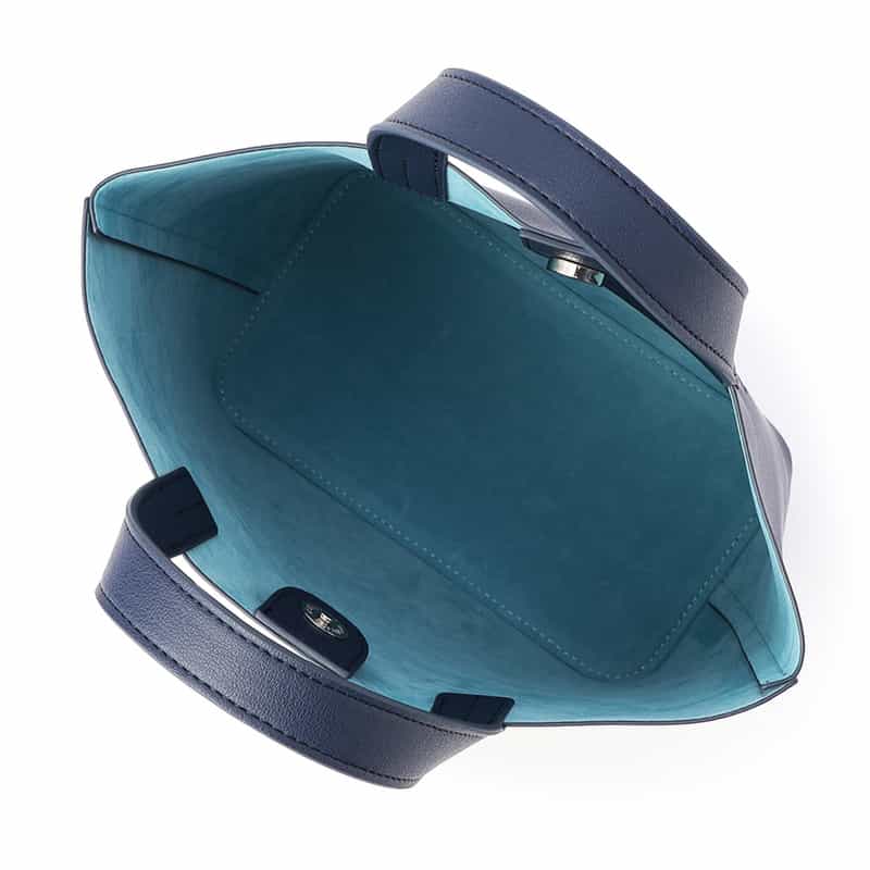 BARNEYS NEW YORK ロゴトートバッグ (S) NAVY