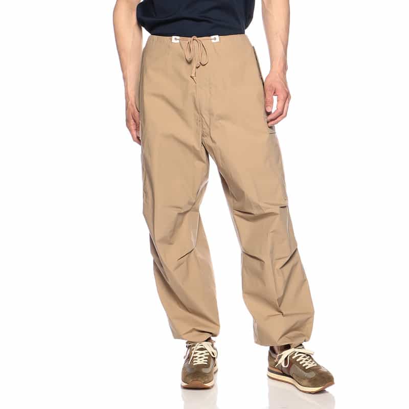 CELLAR DOOR ドローストリングカーゴパンツ BEIGE