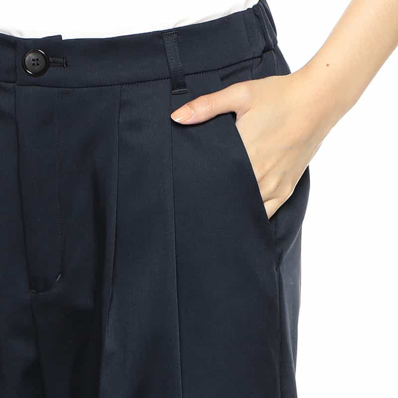 BARNEYS NEW YORK セットアップウォッシャブル ストレッチテーパードパンツ NAVY