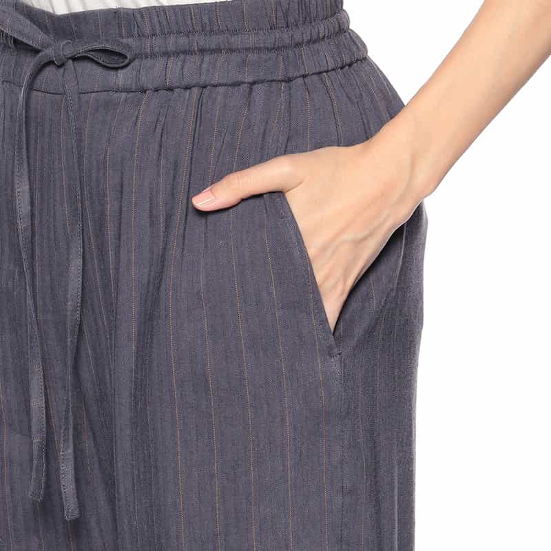 BARNEYS NEW YORK セットアップストレッチストライプ柄ドローストリングパンツ NAVY