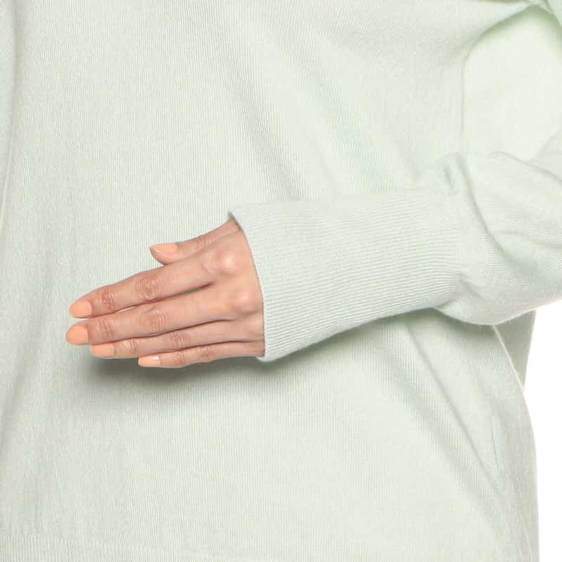 BARNEYS NEW YORK ウォッシャブルカシミヤシルクVネックニットプルオーバー LIGHT GREEN