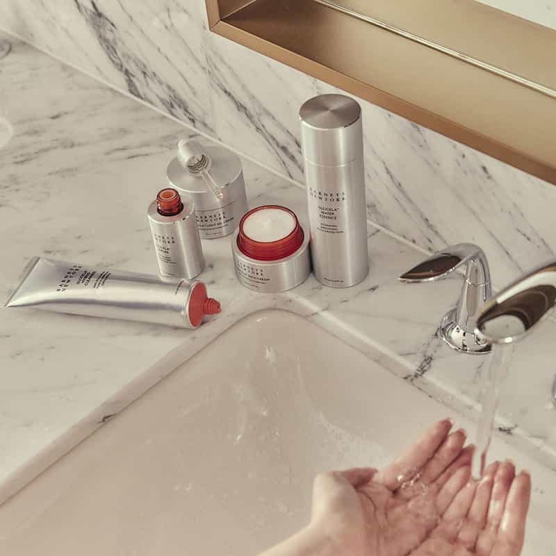 BARNEYS NEW YORK BEAUTY ジェルクリーム "GLOCELA LIGHT GEL CREAM" 50ml NONE