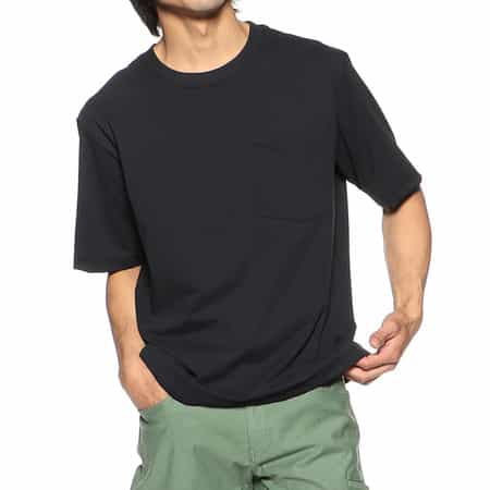リラックスフィットポケットTシャツ