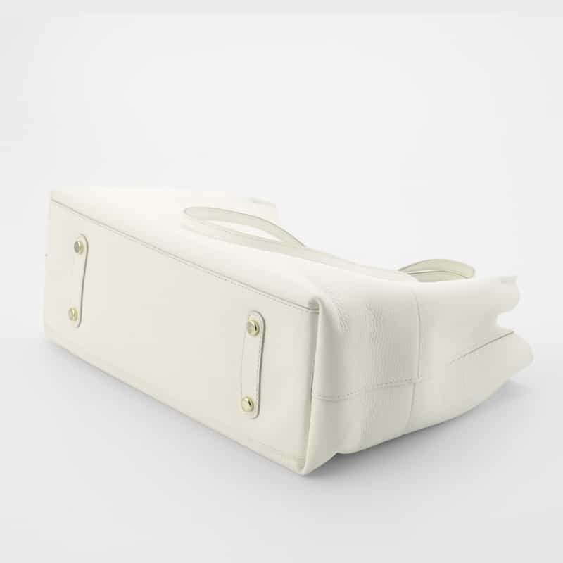 BARNEYS NEW YORK 横型レザートートバッグ OFF WHITE