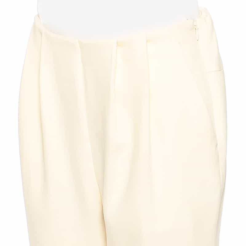 BARNEYS NEW YORK セットアップテーパードクロップドパンツ IVORY