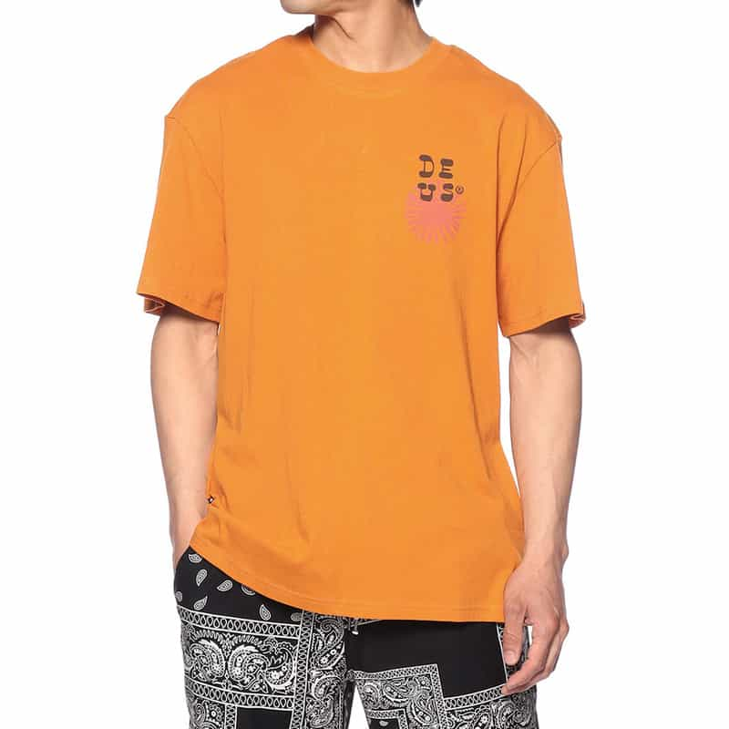 DEUS EX MACHINA バックプリントTシャツ ORANGE