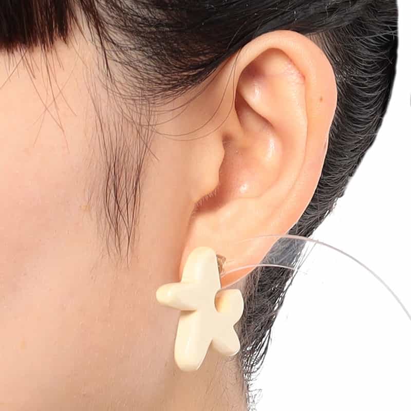 BINKY AND LULU ピアス NONE