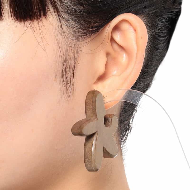 BINKY AND LULU ピアス NONE