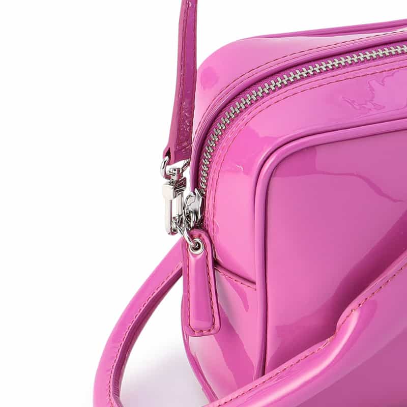 BY FAR "CAM" ショルダーバッグ FUCHSIA