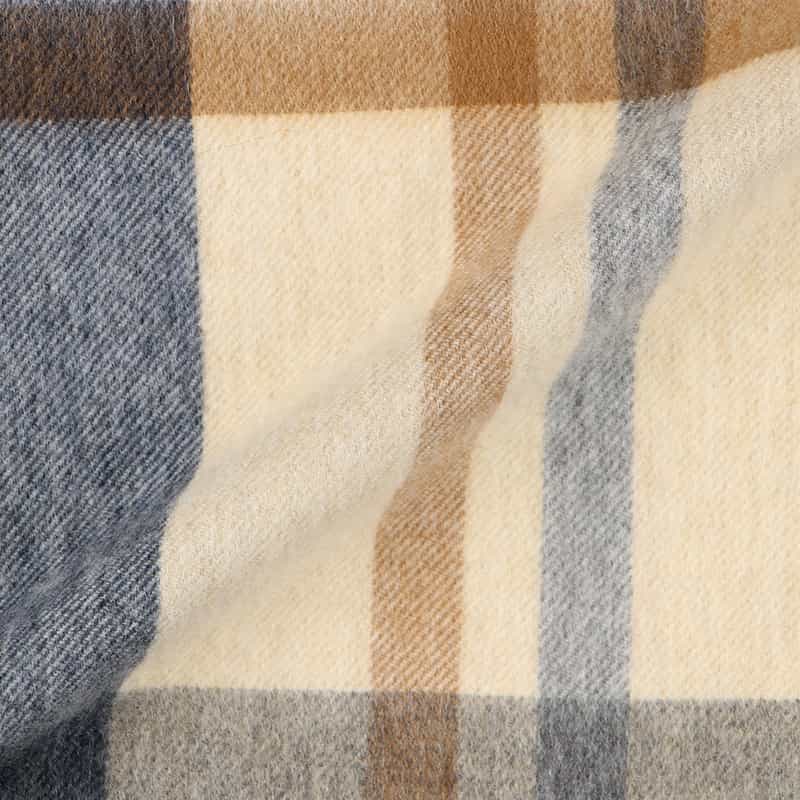 BEGG X CO チェック柄スカーフ NAVY