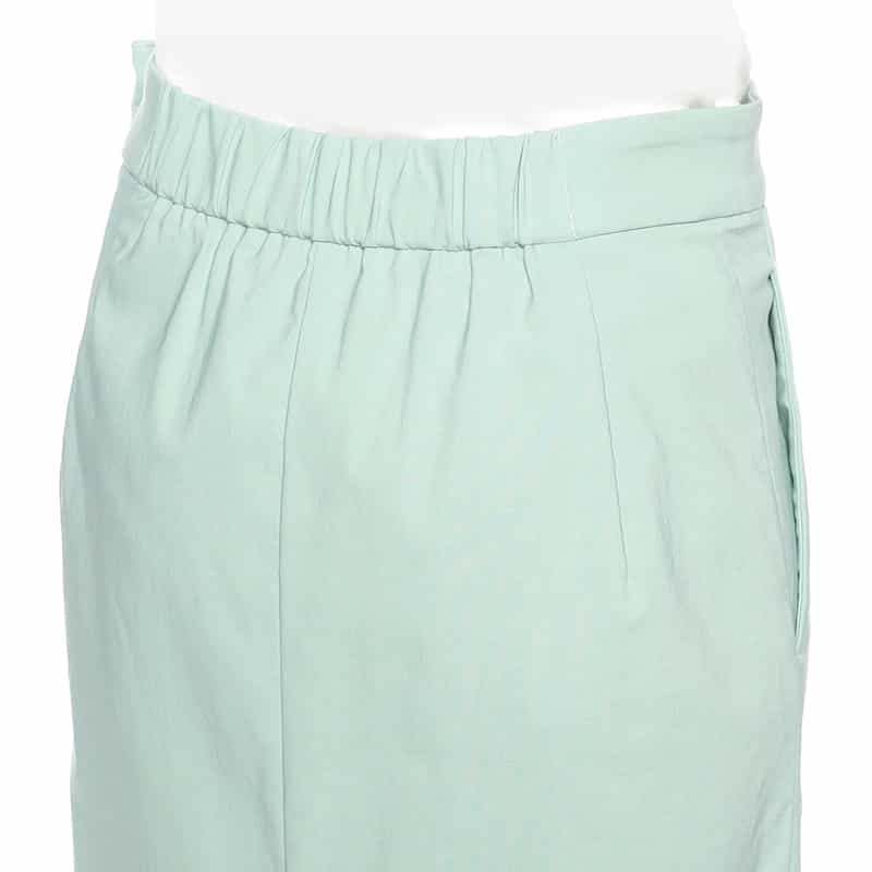BARNEYS NEW YORK ウォッシャブルIラインスカート LIGHT GREEN