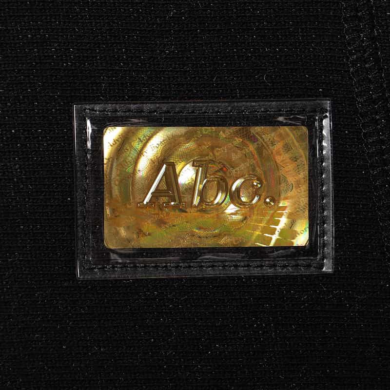 ADVISORY BOARD CRYSTALS スエットパーカー BLACK