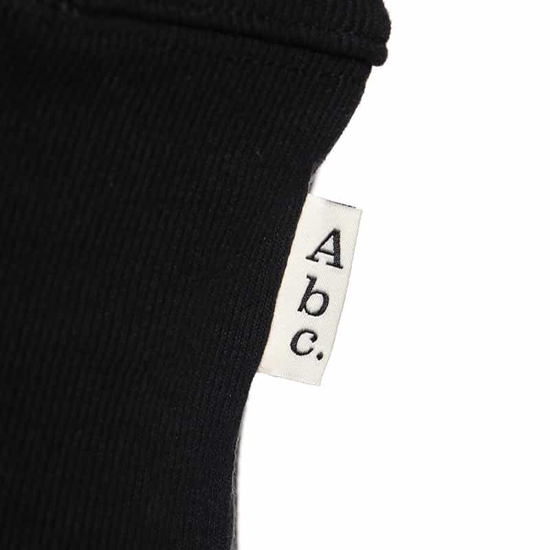 ADVISORY BOARD CRYSTALS スエットパーカー BLACK