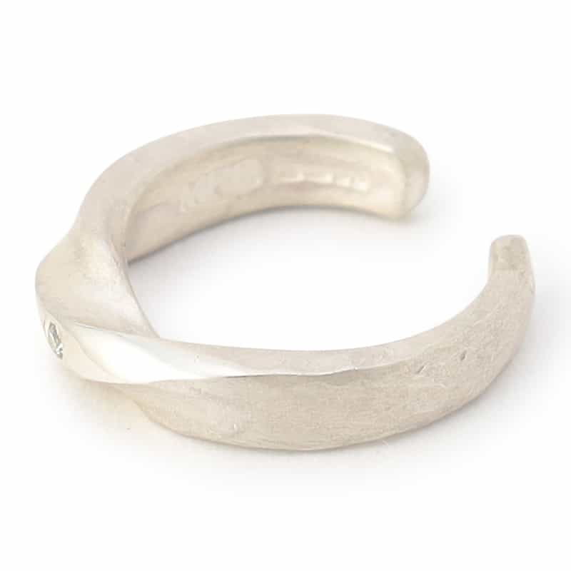 MALCOLM BETTS MALCOLM BETTS＜マルコム ベッツ＞バーニーズ　ニューヨーク限定イヤーカフ （グレーダイヤモンド） NONE