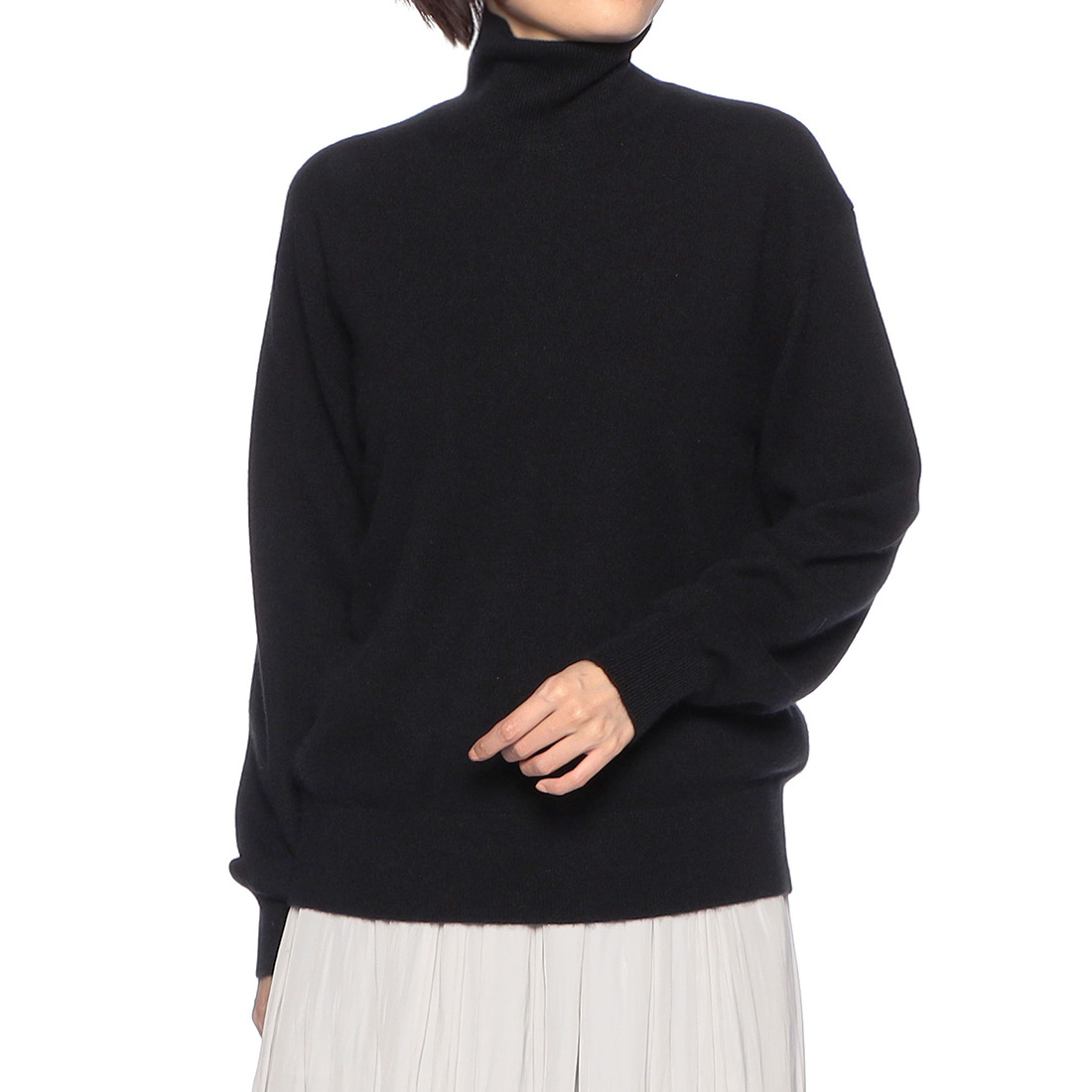 カシミヤ タートルネックニットプルオーバー