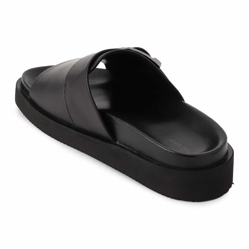 NERDMIND バーニーズ ニューヨーク限定サンダル "DIECI" BLACK