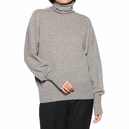 カシミヤ素材 オフタートルネック ニットプルオーバー