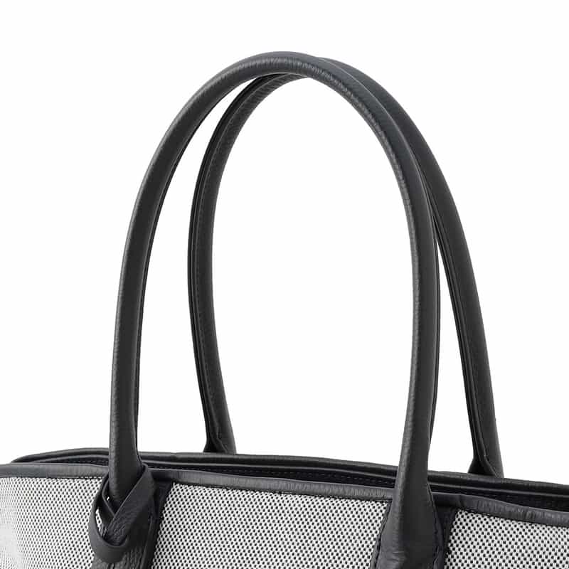 BARNEYS NEW YORK レザーハンドルシャンブレートートバッグ NAVY