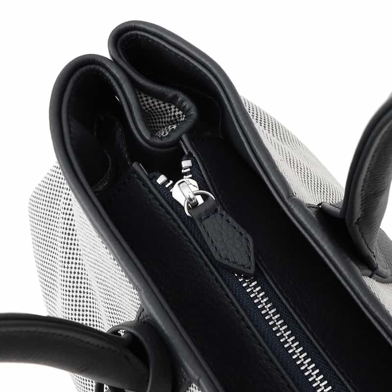 BARNEYS NEW YORK レザーハンドルシャンブレートートバッグ NAVY