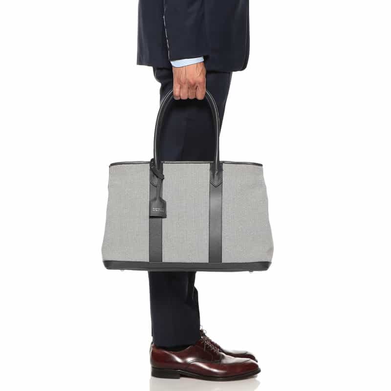 BARNEYS NEW YORK レザーハンドルシャンブレートートバッグ NAVY