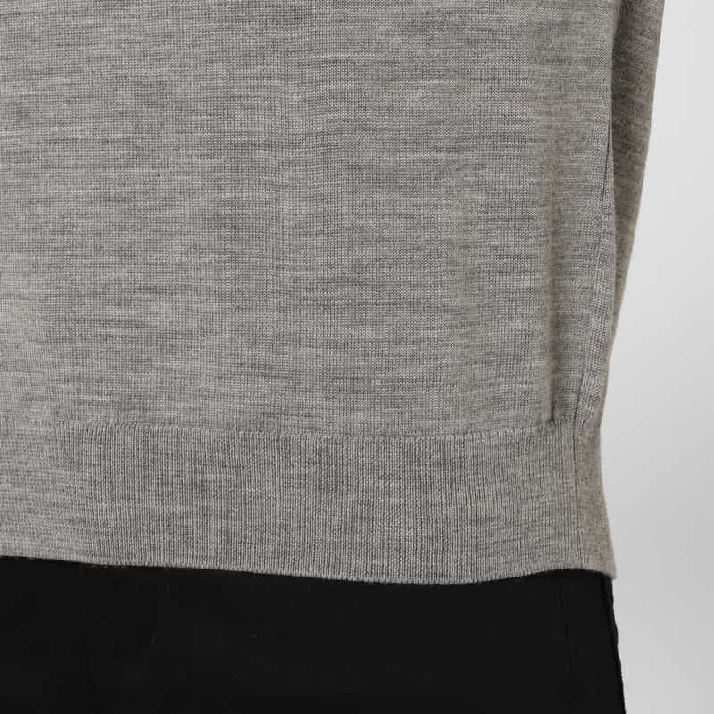 BARNEYS NEW YORK ウォッシャブルタートルネックニットプルオーバー GRAY