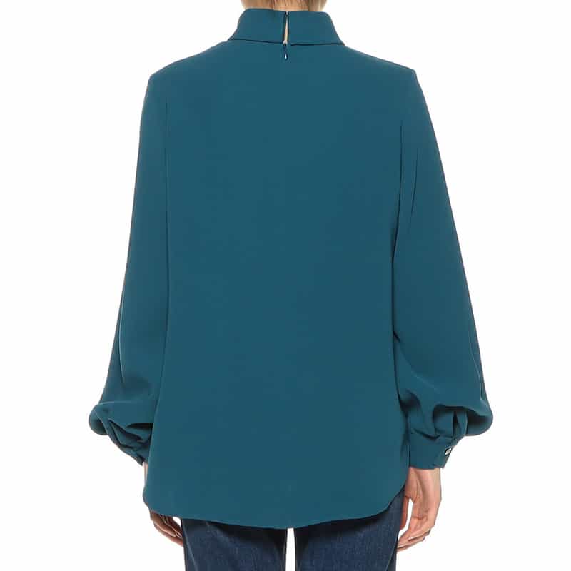 BARNEYS NEW YORK セットアップ ウォッシャブル ロールネックブラウス BLUE