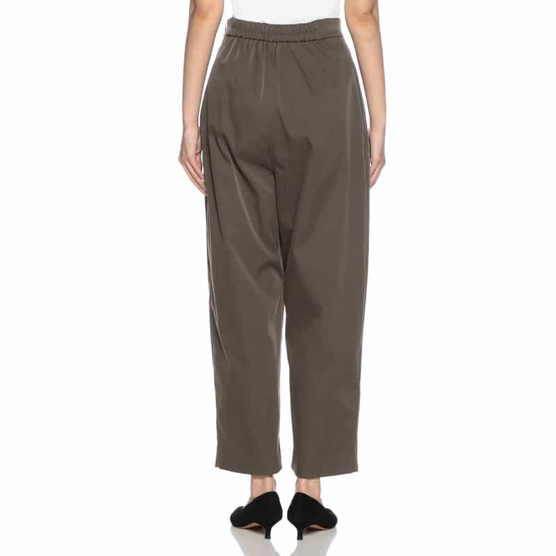 BARNEYS NEW YORK ウォッシャブル バレルタックワイドパンツ KHAKI