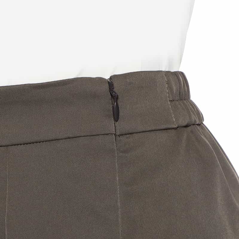 BARNEYS NEW YORK ウォッシャブル バレルタックワイドパンツ KHAKI