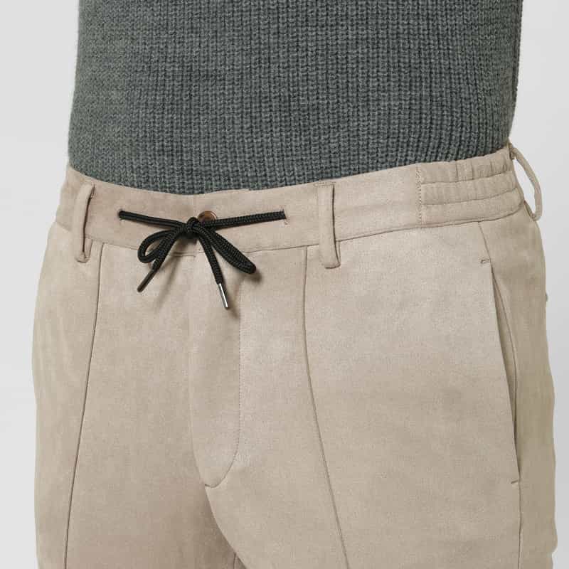 BARNEYS NEW YORK スエード素材テーパードパンツ BEIGE