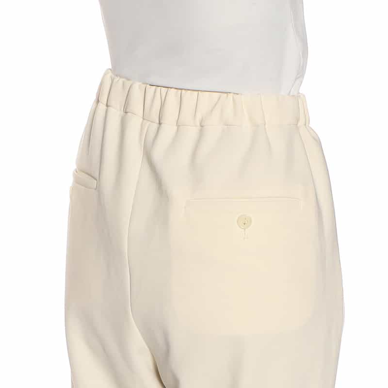 BARNEYS NEW YORK セットアップ ウォッシャブル裾スリット入りテーパードパンツ IVORY