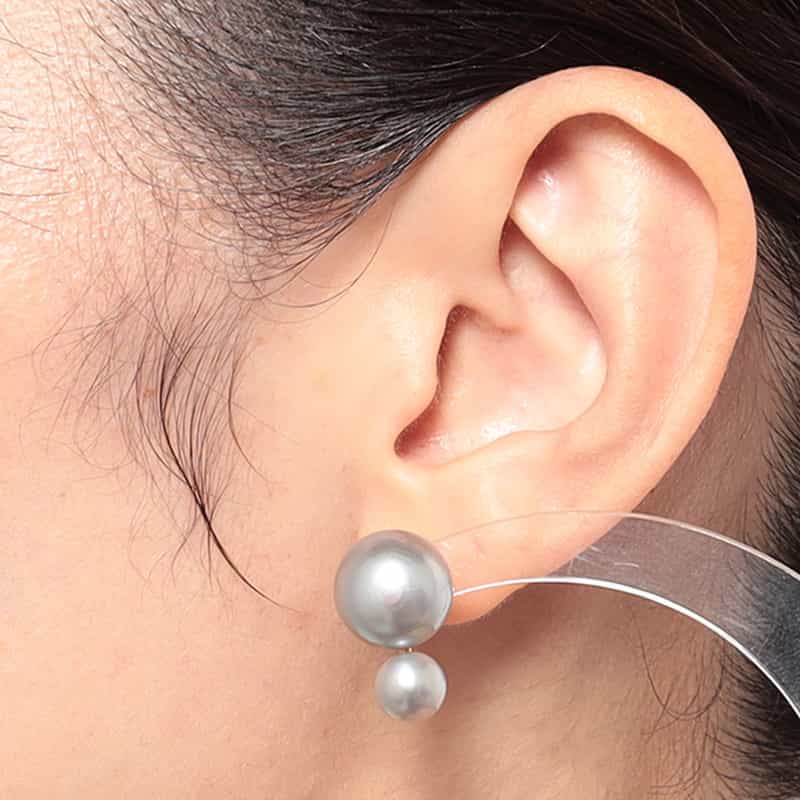 MOUNIR MOUNIR＜ムニール＞ピアス （パール） NONE