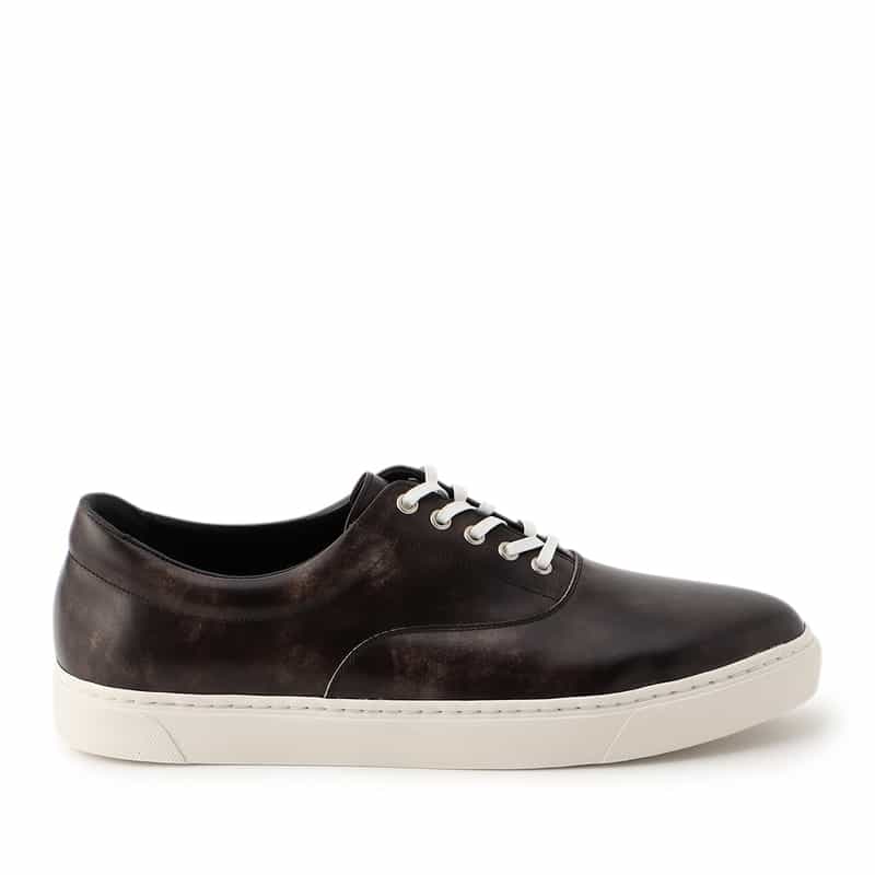 BARNEYS NEW YORK レザードレススニーカー DARK GRAY