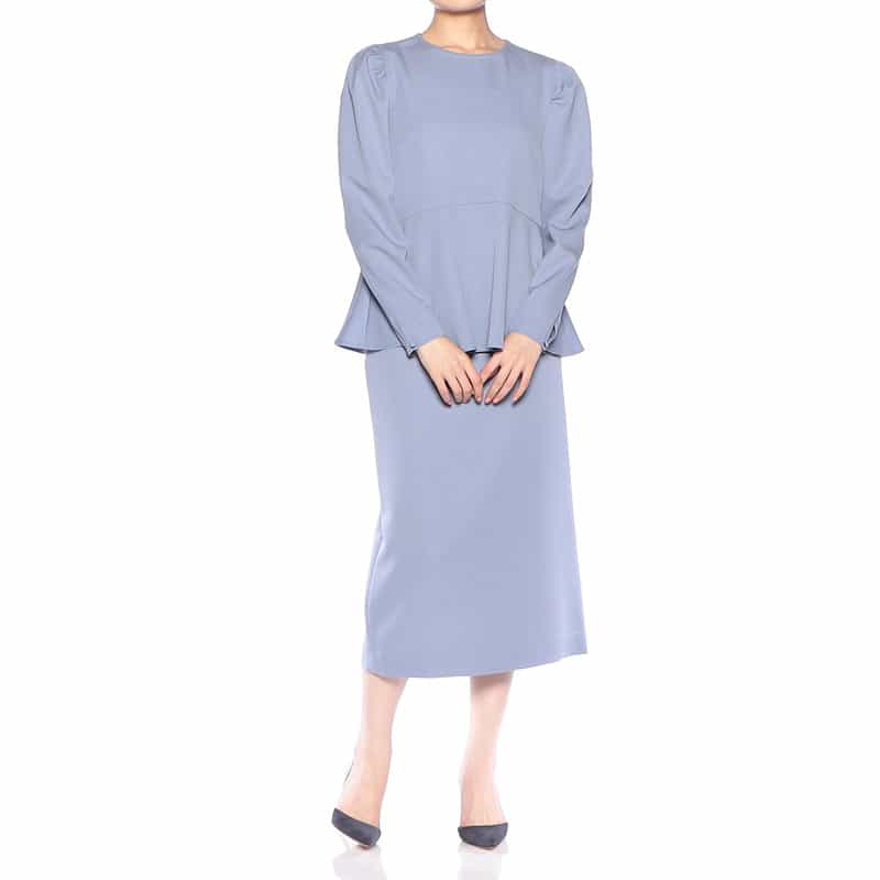 BARNEYS NEW YORK セットアップ ウール素材ペプラムヘムブラウス BLUE