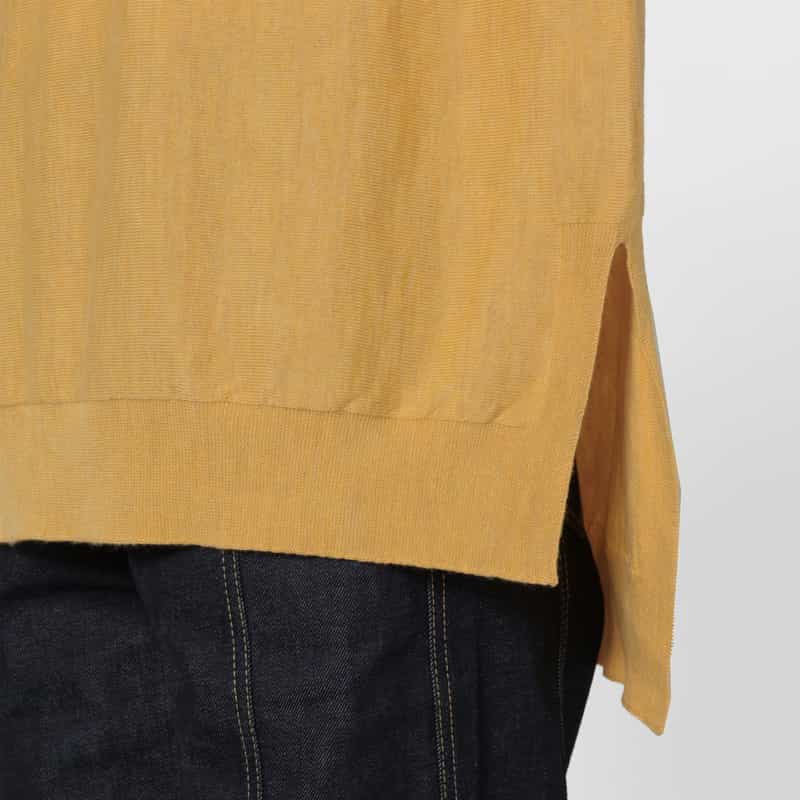 BARNEYS NEW YORK ウール素材 モックネック ポンチョ風ニットプルオーバー YELLOW