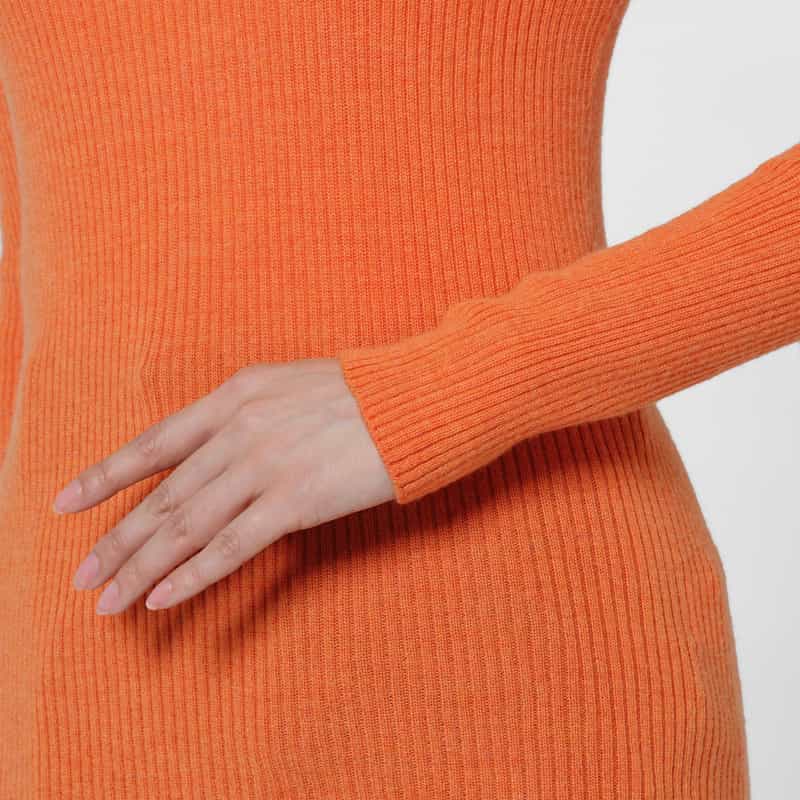 BARNEYS NEW YORK ウール素材 モックネック リブニットプルオーバー ORANGE