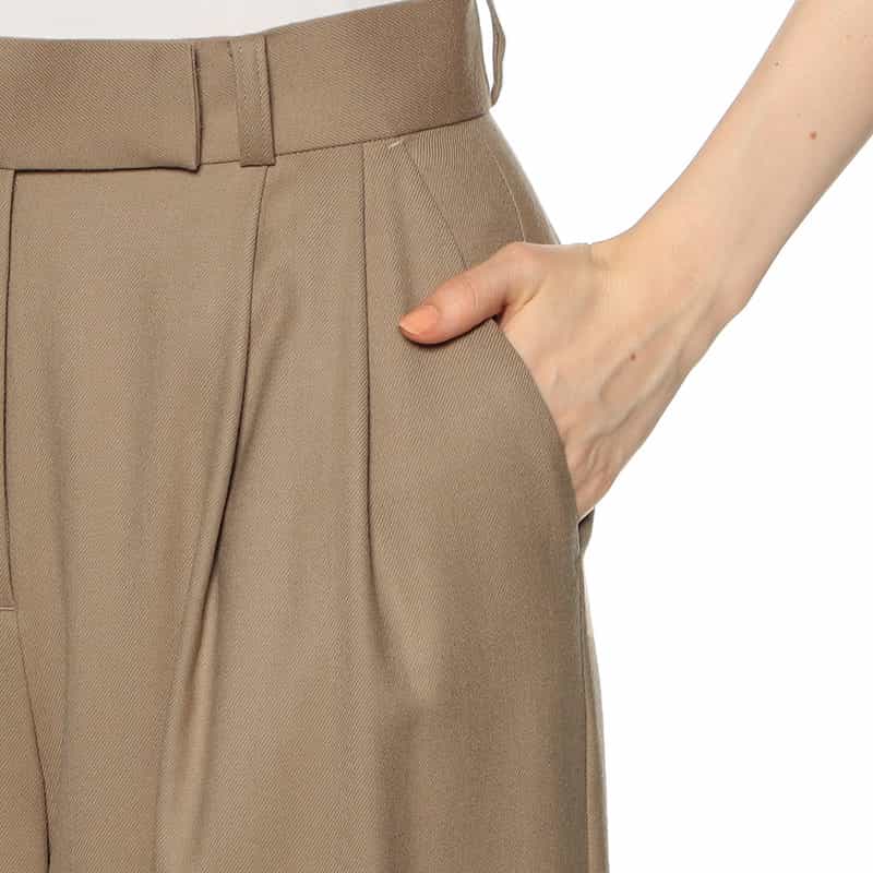 BARNEYS NEW YORK セットアップ タック入りワイドパンツ CAMEL