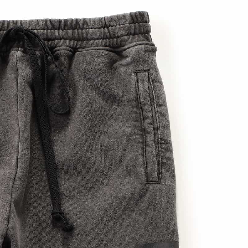 CVTVLIST ワーナーブラザーズコラボレーション バーニーズ　ニューヨーク限定スエットパンツ BLACK