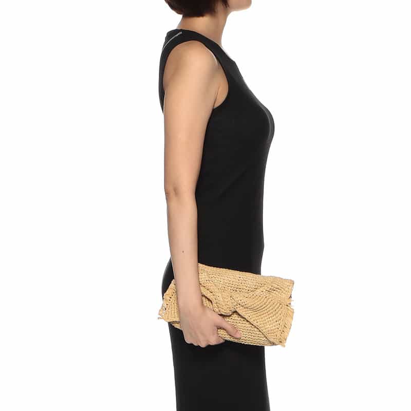 ANYA HINDMARCH ラフィアクラッチバッグ BEIGE