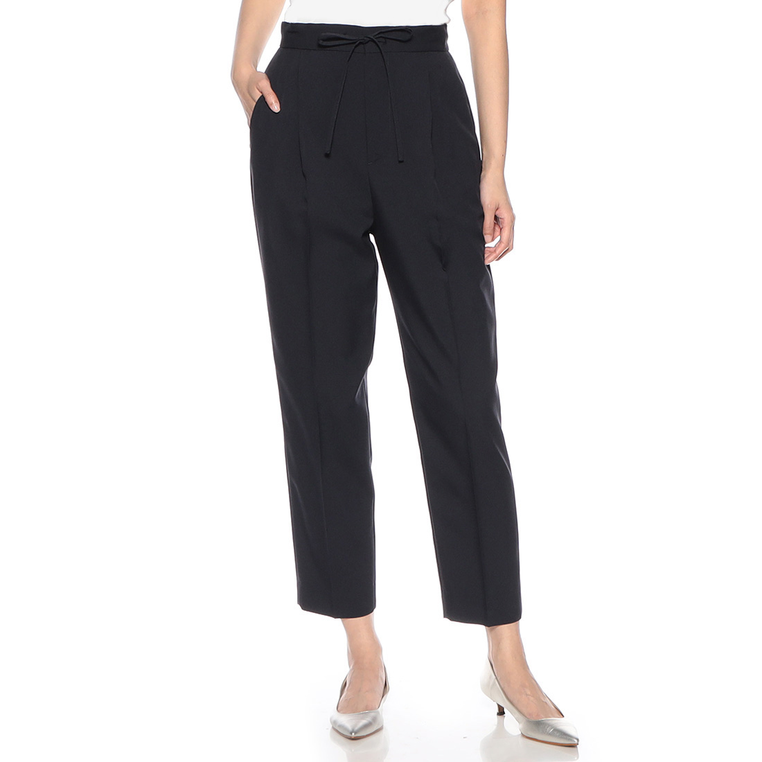 ウォッシャブル ドローストリングクロップドパンツ