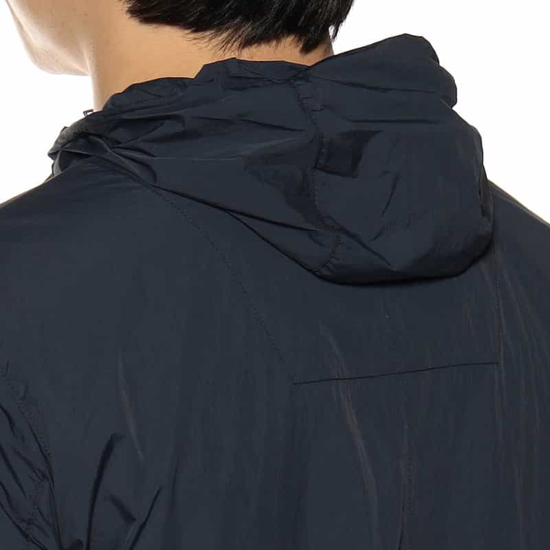 HERNO ナイロンジップパーカー "GI000419U" NAVY