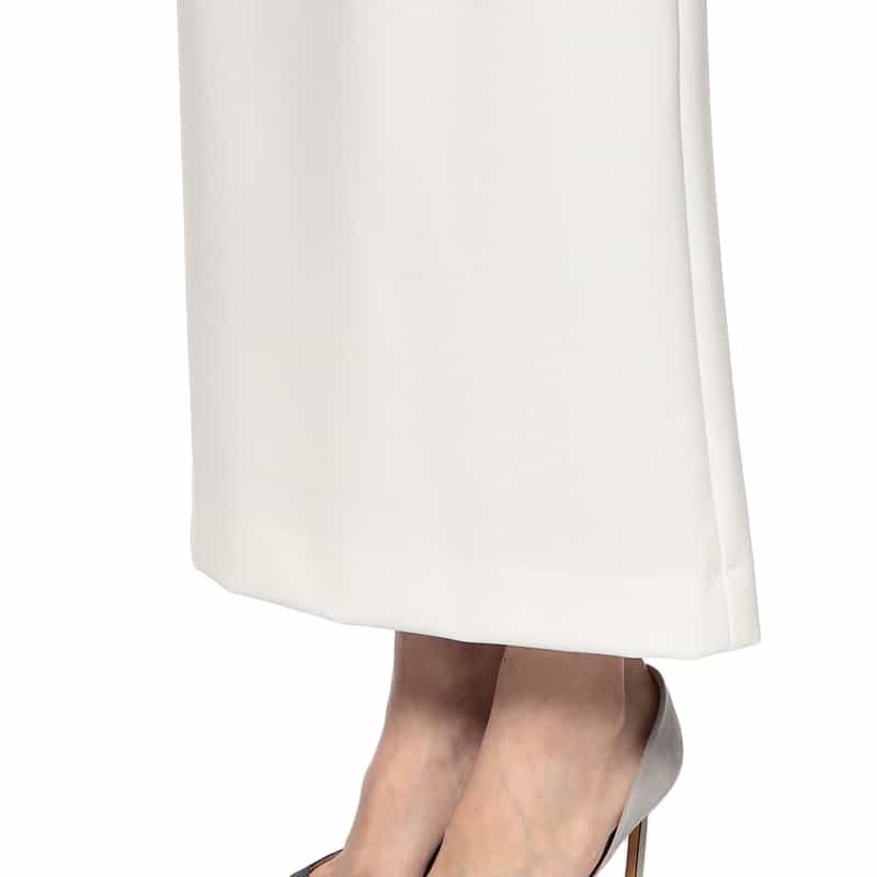 BARNEYS NEW YORK ウォッシャブル スキューバ素材バックスリットロングスカート WHITE